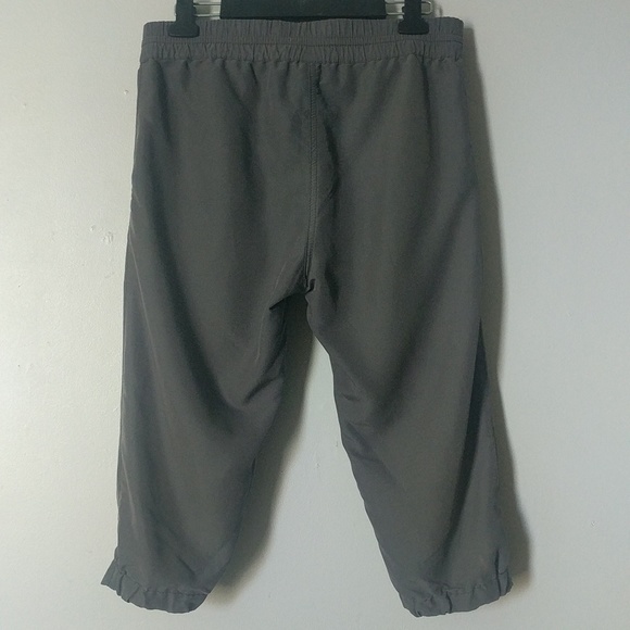 Bench Gray Clam Digger Pedal Pushers Capris S - Picture 3 of 6